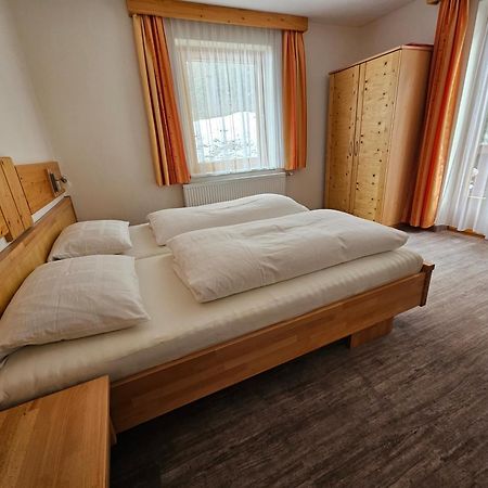 Pension Appartement Ambrosi Heiligenblut Esterno foto