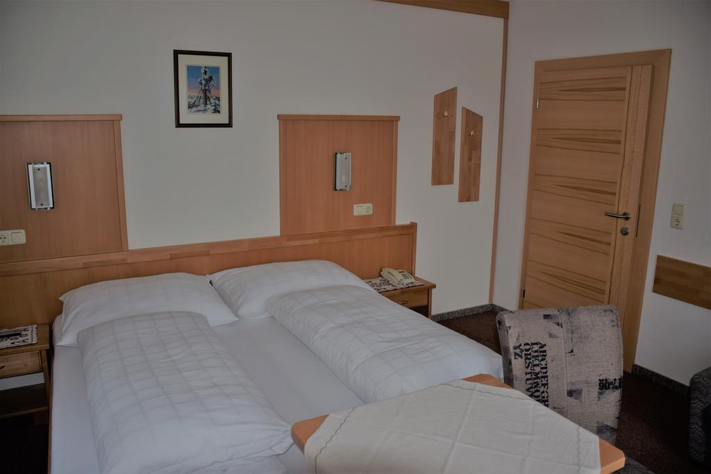 Pension Appartement Ambrosi Heiligenblut Esterno foto